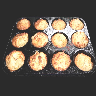 https://www.thinktasty.com/wp-content/uploads/2014/03/muffin-pan.jpg