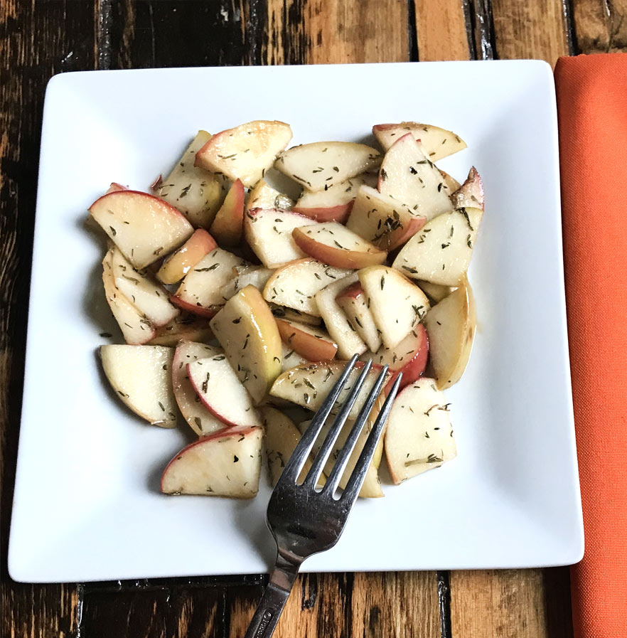 Thumbnail for Sugar And Thyme Infused Apples Risks In Dogs With Allergies