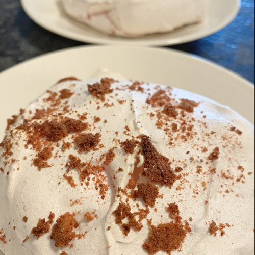 individual strawberry pavlovas