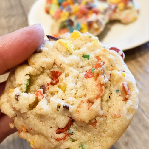 cookies filled and frosted with fruity rice cereal